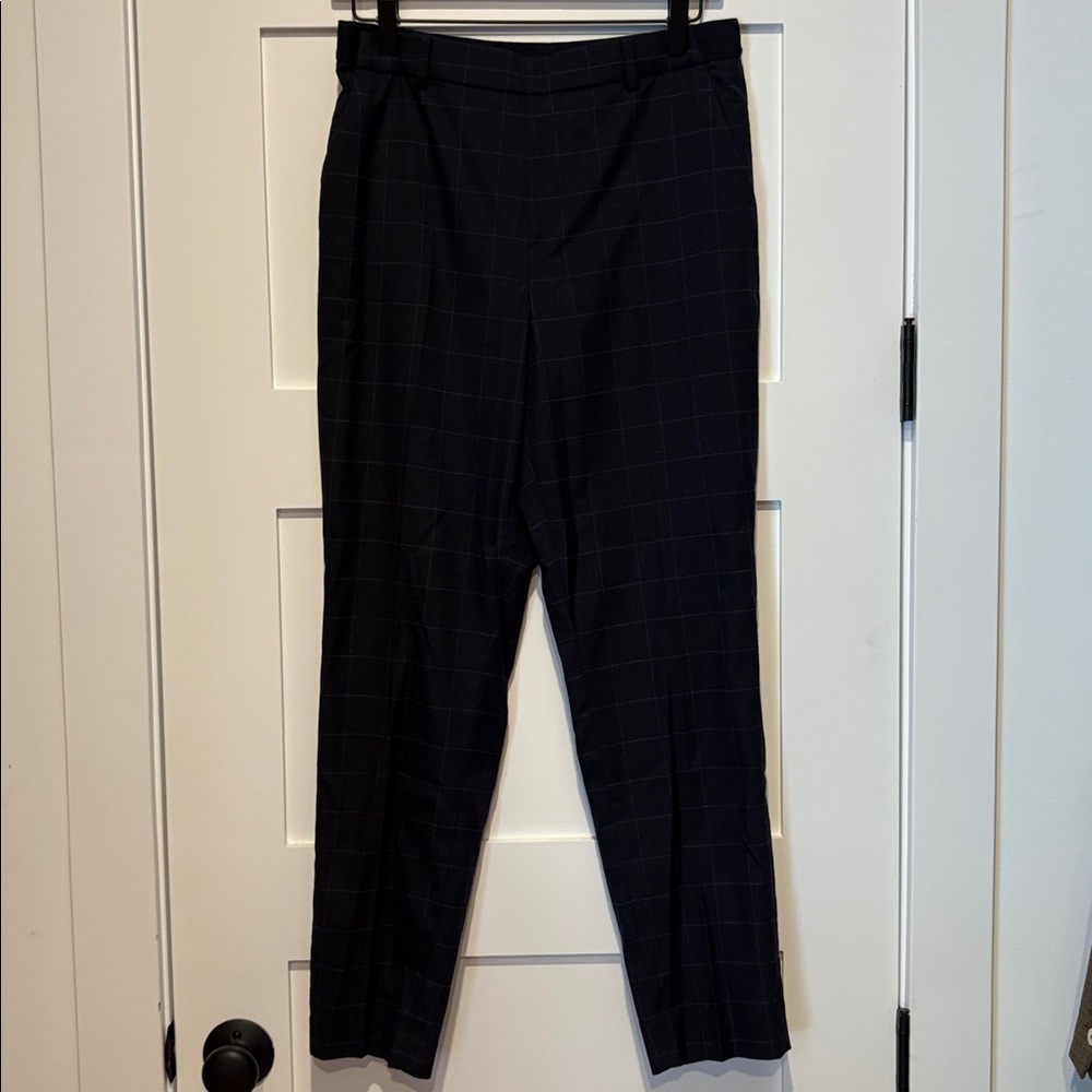Uniqlo women’s ankle elastic waist navy windowpane pants size M